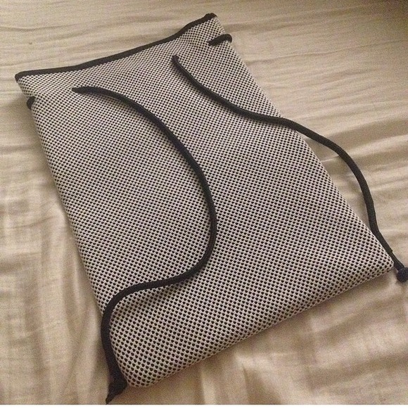 Triangl swim bag