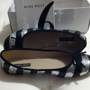 Nwot Nine West sequence flats