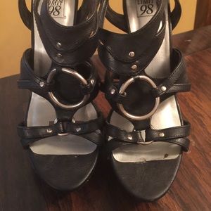 Sexy black strappy heels - gently used - size 7