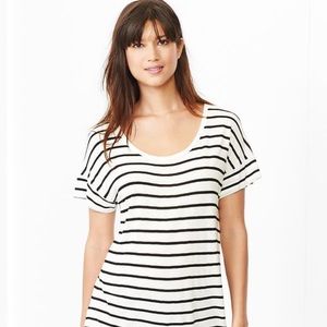Gap fluid stripe shirttail tee
