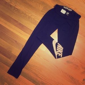Nike leggings