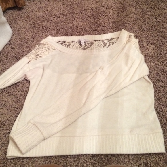 Cream colored long sleeve sweater