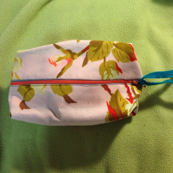 Floral Beauty Bag