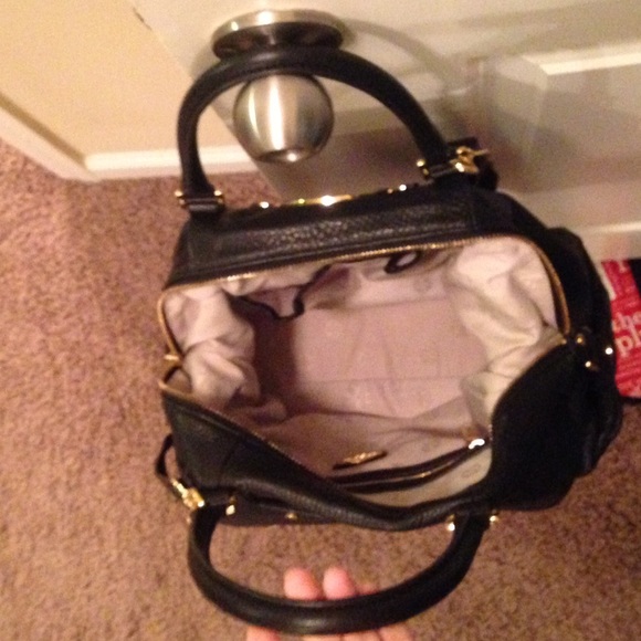 Tory Burch Handbag - Picture 3 of 4