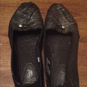 AMAZINGLY Glittery Black Flats shoes - Size 10