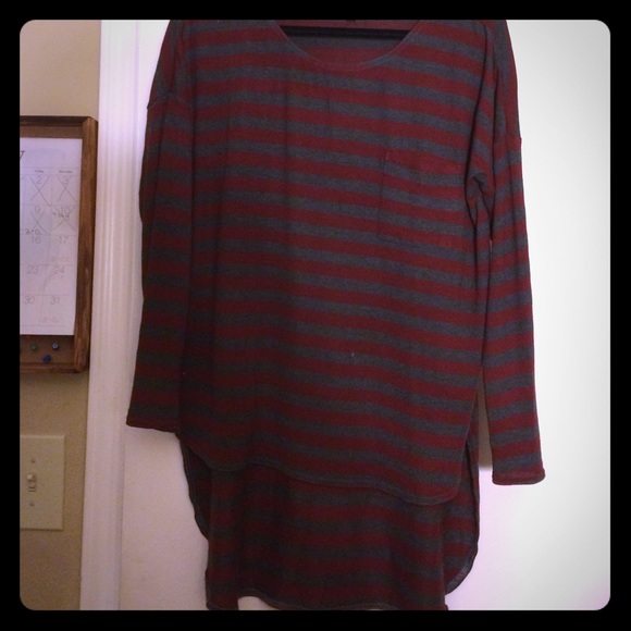 Tunic with Burgandy and Charcoal striped - Picture 1 of 3