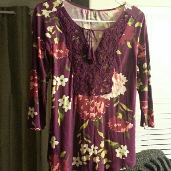 Cotton blouse with crocheted trim - Picture 1 of 1