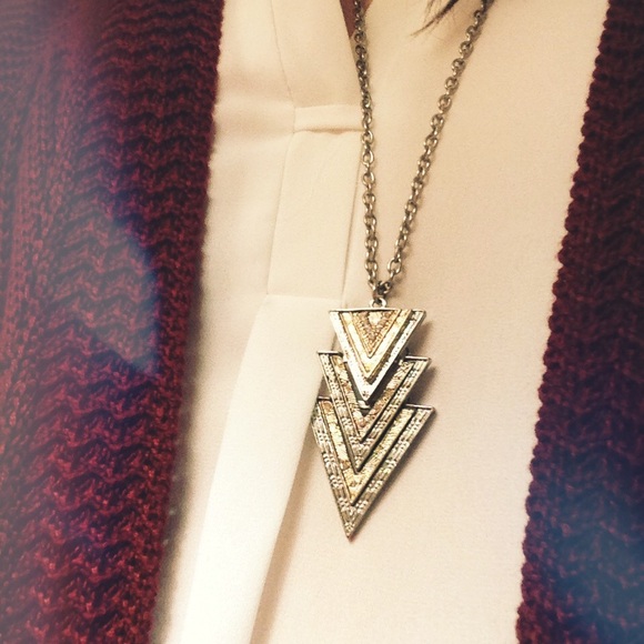 Forever 21 Arrow Necklace