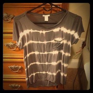 Tie die t shirt with pocket