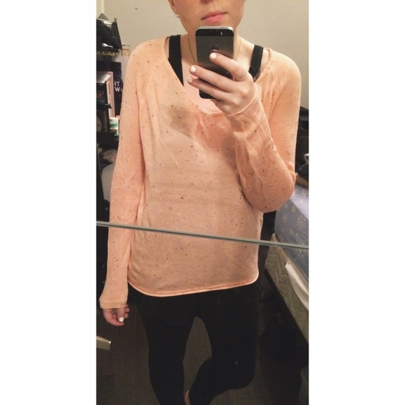 SOLD IN BUNDLE-CORAL SWEATER FROM BRANDY MELVILLE