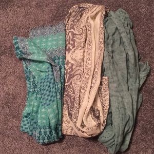 Scarf bundle!!!❤️