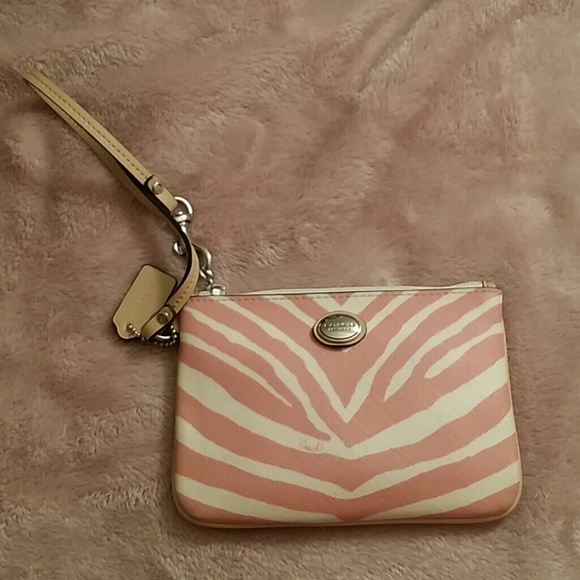 coach pink clutch