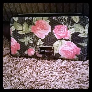 Betsey Johnson wallet