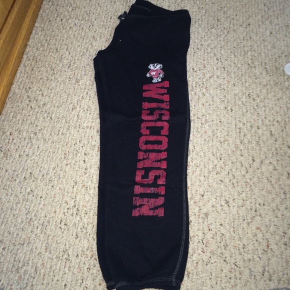 Wisconsin badger capris