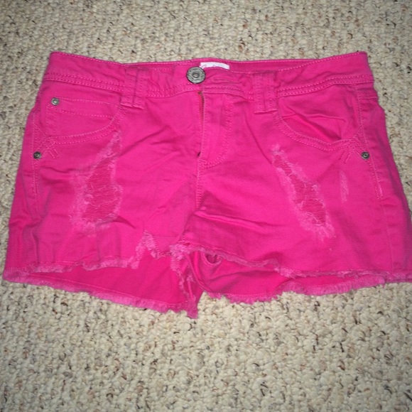 🚫🚫SOLD LOCALLY🚫🚫Pink candies shorts!