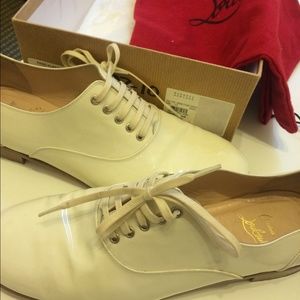 Christian Louboutin flats sz 40