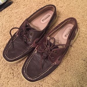 Sperry Topsider boat shoes in dark leather
