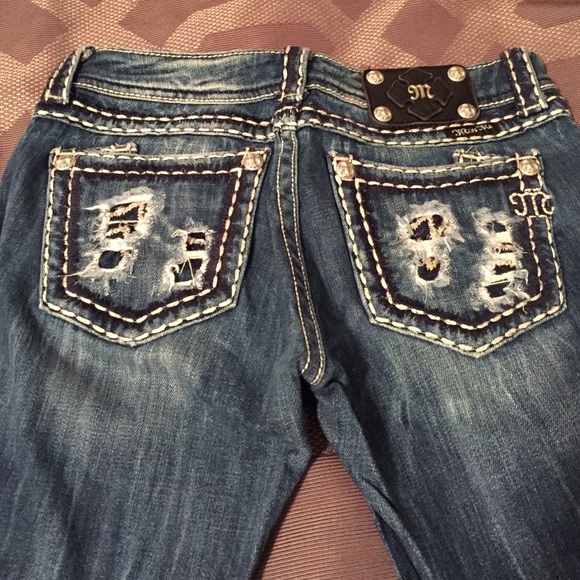Miss Me Jeans, boot cut style!