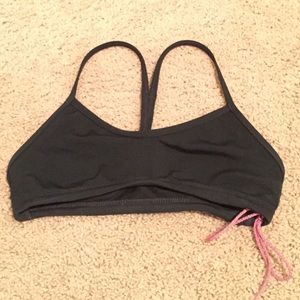 Jolyn Uniform Top - black