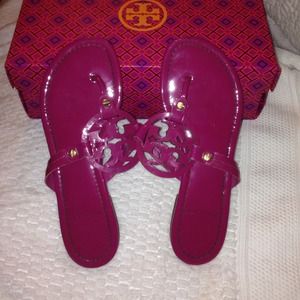 Tory burch sandals