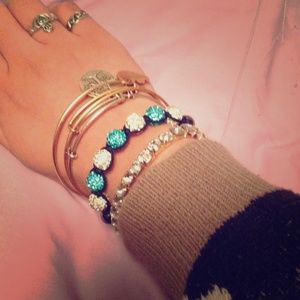 Turquoise and white Shamballa inspired  bracelet.