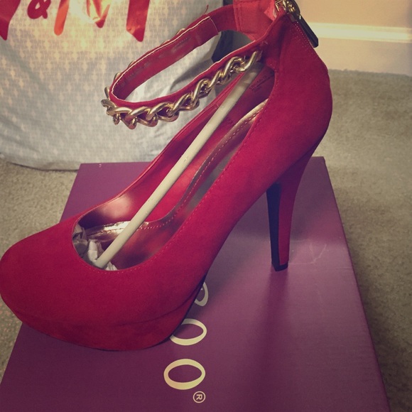 Bamboo Shoes - Red ankle strap pumps