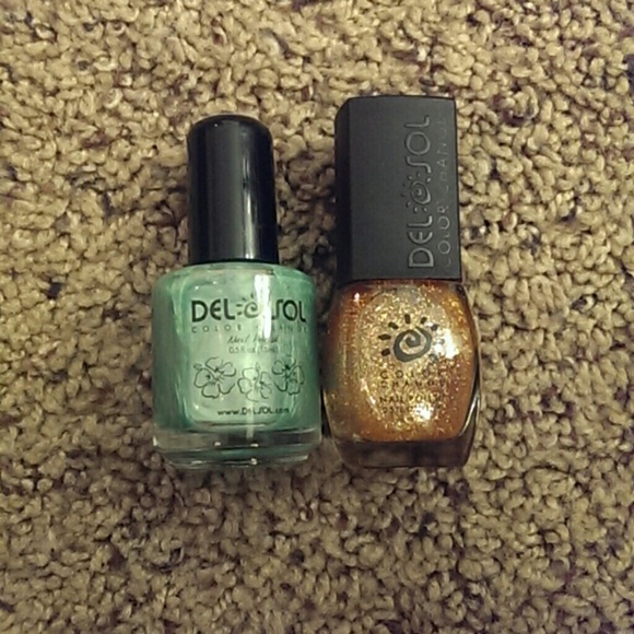 Color changing nail polish each used once.