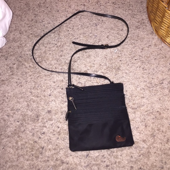 Dooney&Bourke cross body purse
