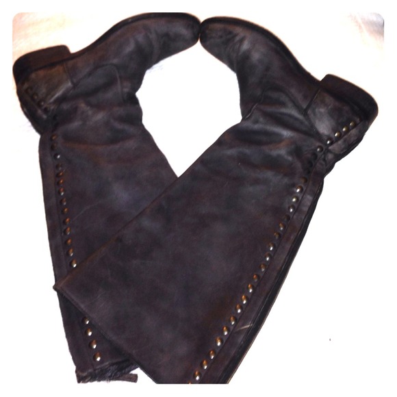 Steve Madden dark brown boots