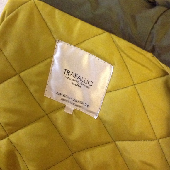 🎉sale🎉 Zara quilted lightweight jacket coat. Offers welcome. Quilted oversized - Picture 4 of 5