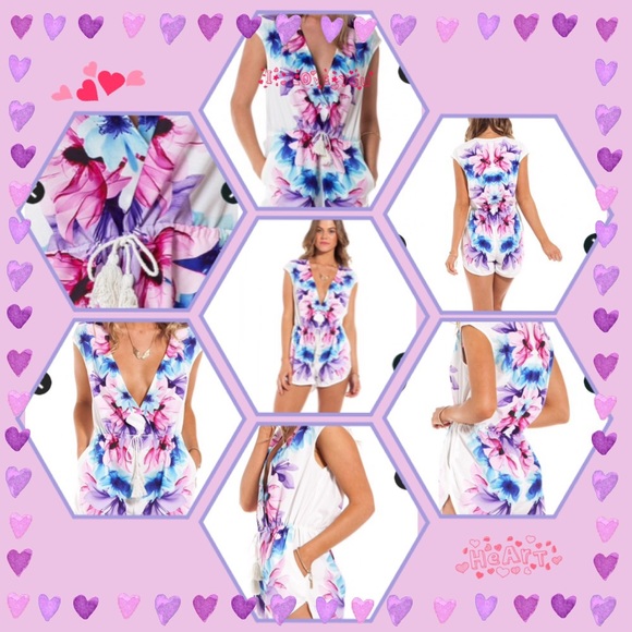 Hamptons Playsuit in White Floral BNWT