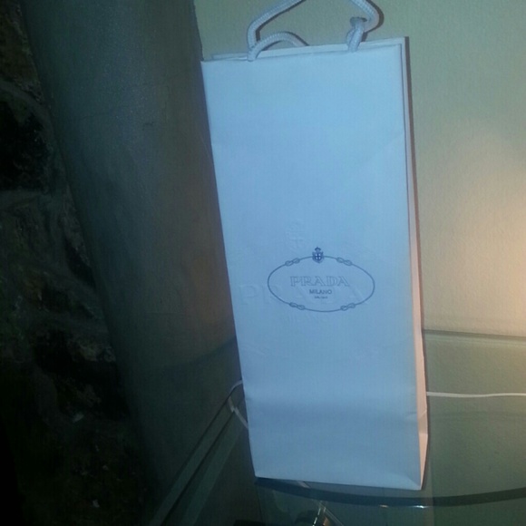 ♥♥Tall prada gift bag ★16 00  ♥♥
