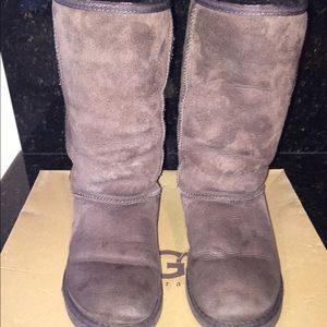 Ugg brown boots