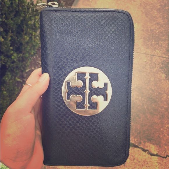 Authentic Tory Burch Wallet