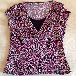 Geometric pink and black cap sleeved shirt