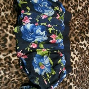 Hollister floral skirt