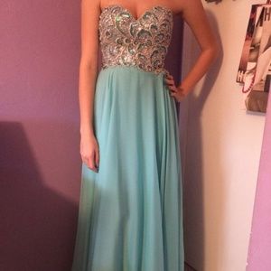 Tony Bowls prom dress