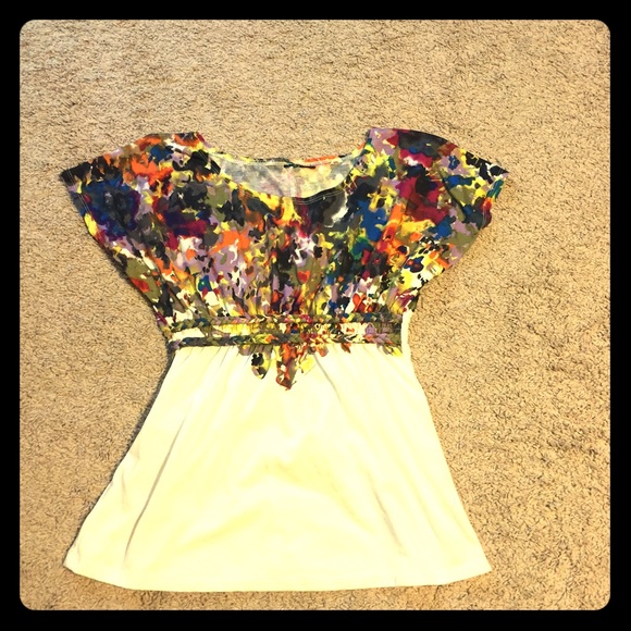 Sold🎉 Cute colorful top