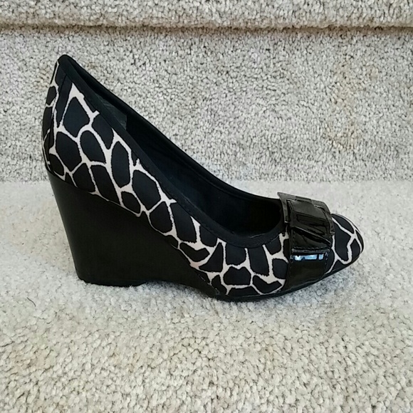 Bandolino Shoes - 🌸Bandolino wedge heels