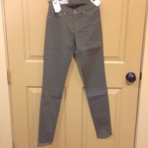 Red Engine sateen skinny