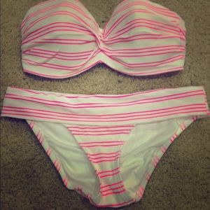 Bundle for @smileytracybee