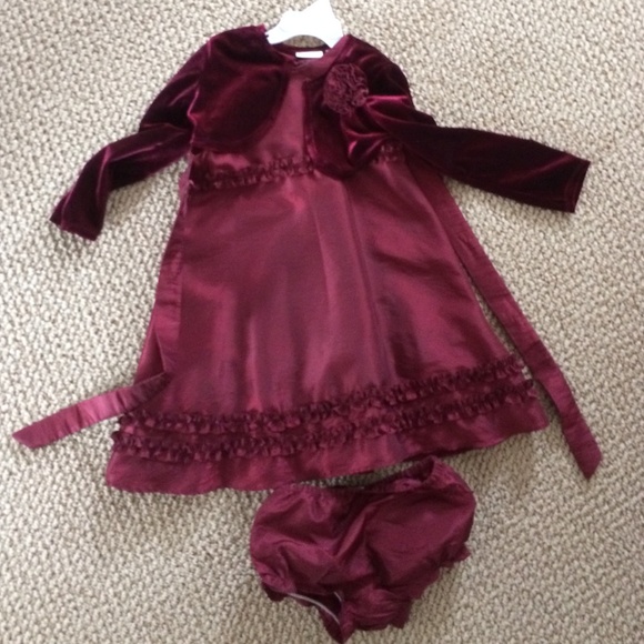 Children's place 3 piece size 4t dress