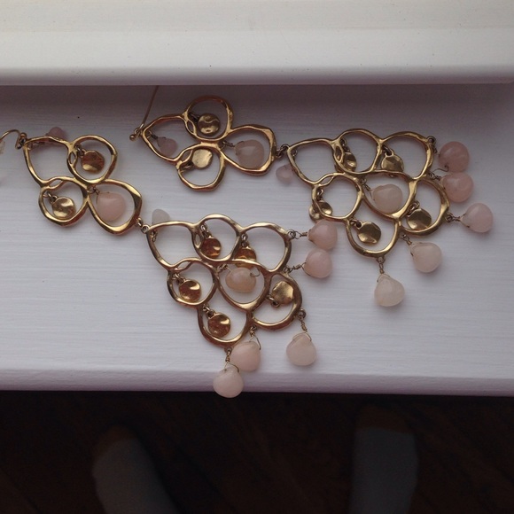 Beautiful chandelier earrings