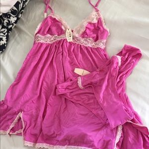 Victoria secret 2 piece lingerie set -small