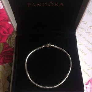 Brand New Pandora bracelet