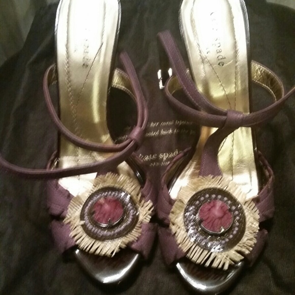 Kate Spade plum pump