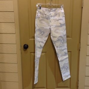 Textile by Elizabeth and James skinny