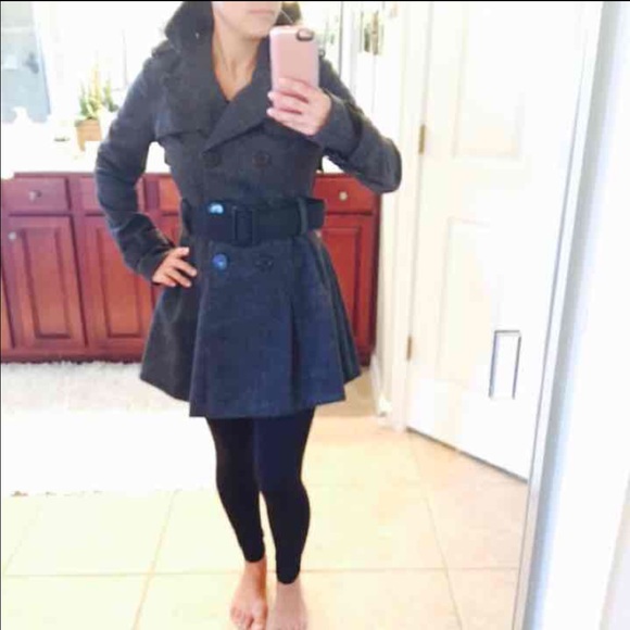 Coat ❄️ - Picture 3 of 4