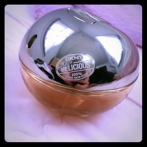 DKNY golden delicious perfume