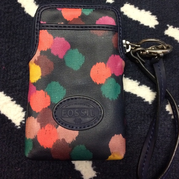 Fossil wristlet